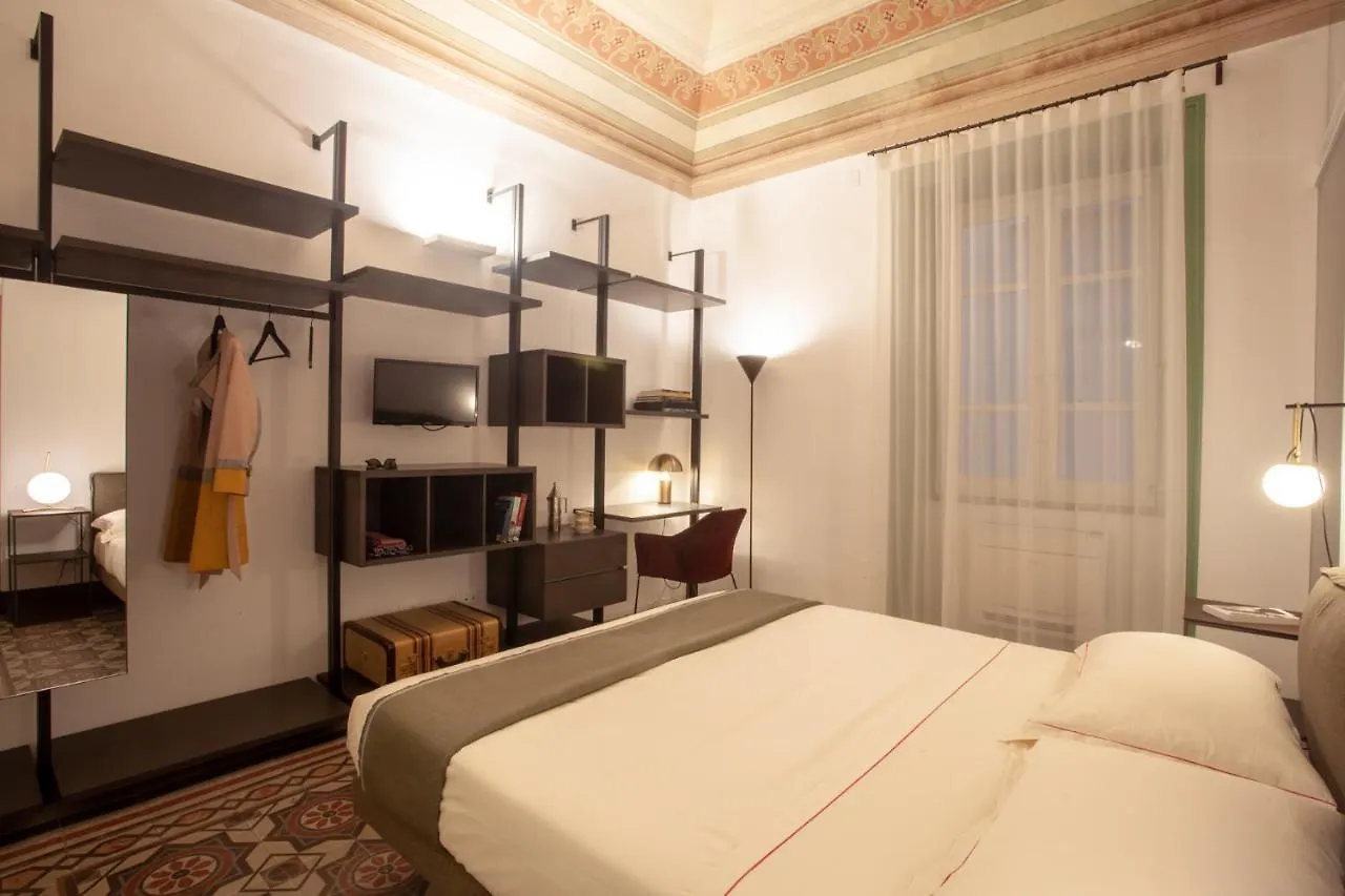 Beet Community Bed & Breakfast Palermo 2*,  İtalya